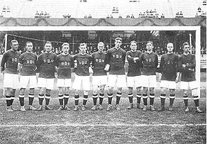 Fil:300px-Football at the 1912 Summer Olympics - Denmark squad.JPG