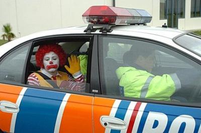 Fil:Ronald-mcdonald-is-arrested-in.jpg