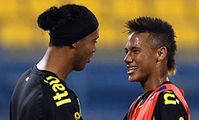 Neymars første møde med Ronaldinho.