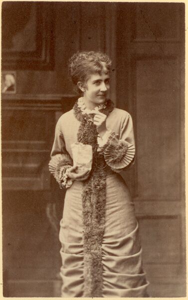 Fil:1879-Bettyhennings.jpg